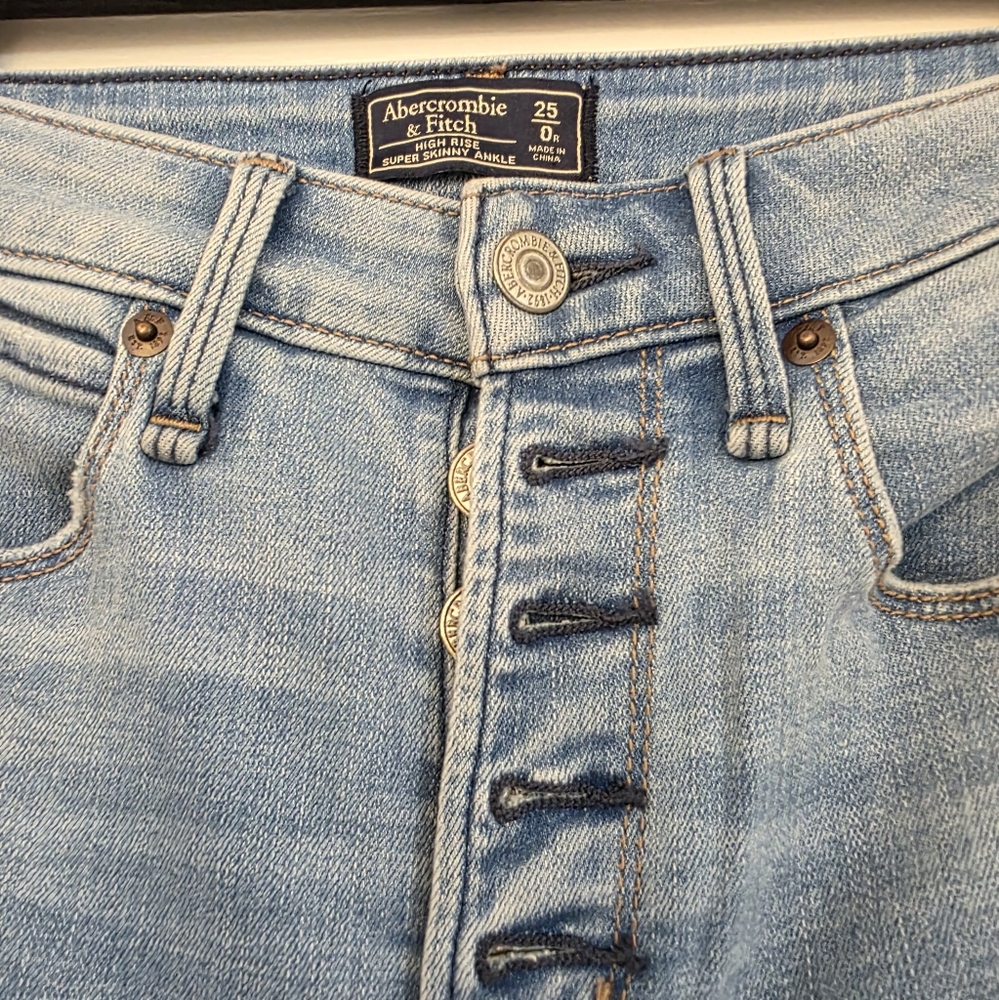 Abercrombie Light Blue Distressed Jeans - Picture 2 of 7